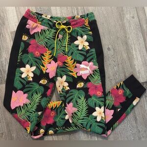 Men’s Puma Joggers